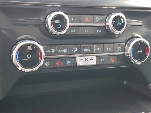 Used 2025 Ford F150 Raptor image 32