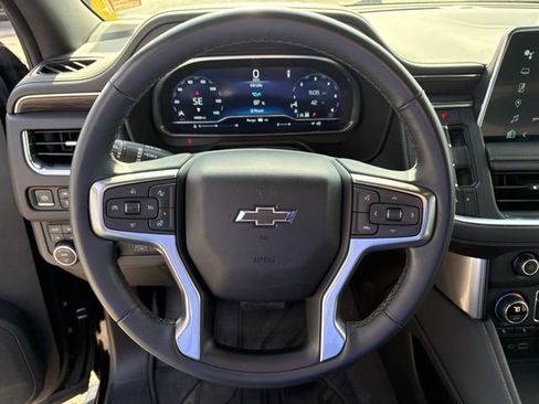 Used 2023 Chevrolet Tahoe Z71 w/ Off-Road Capability Package image 14