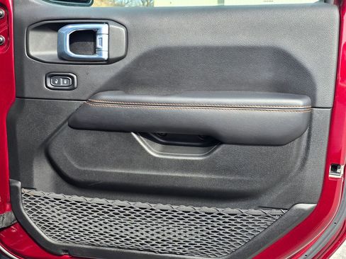 Used 2021 Jeep Gladiator Mojave image 46