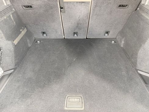 Certified 2025 Audi Q5 Premium w/ Convenience Package image 19