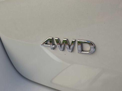 Certified 2024 INFINITI QX80 Premium Select w/ All-Season Package image 7