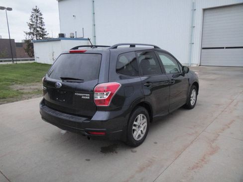 Used 2014 Subaru Forester 2.5i Premium AWD/4WD image 11