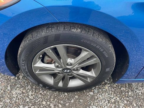 Used 2018 Hyundai Elantra SEL FWD image 28