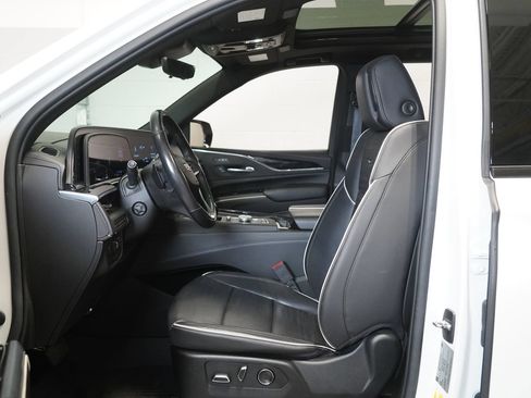 Used 2021 Cadillac Escalade Sport w/ Driver Assist Tech Package AWD/4WD image 11