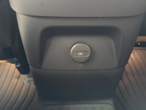 Used 2021 Volvo XC90 T8 Inscription w/ Advanced Package image 24