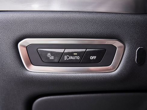 Used 2026 BMW X7 M60i image 62