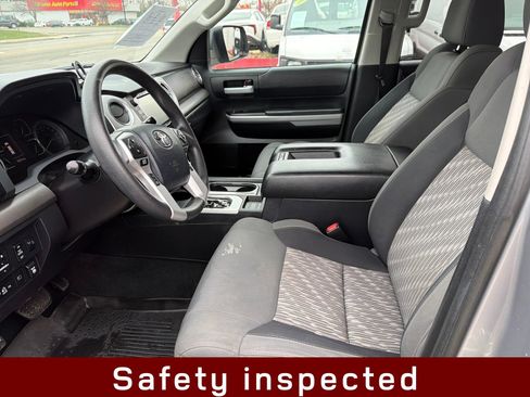 Used 2020 Toyota Tundra SR5 w/ SR5 Convenience Package AWD/4WD image 11