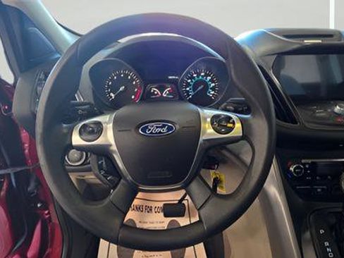 Used 2016 Ford Escape SE w/ Equipment Group 201A FWD image 14