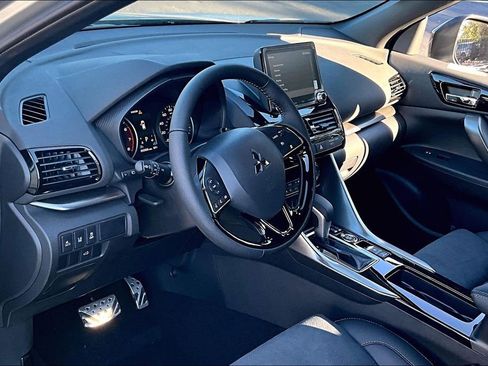 New 2026 Mitsubishi Eclipse Cross AWD image 7