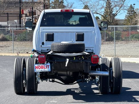 New 2026 RAM 5500 Tradesman w/ Chrome Appearance Group image 4