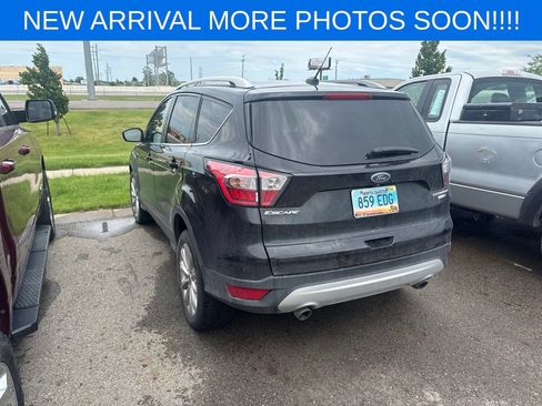 Used 2017 Ford Escape Titanium AWD/4WD image 3