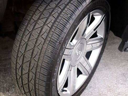 Used 2020 Cadillac Escalade ESV Premium Luxury image 42