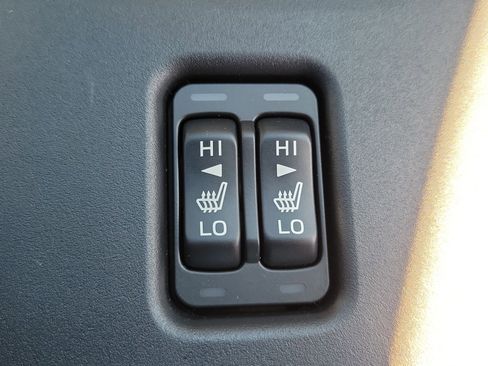 Certified 2025 Subaru BRZ Limited w/ Popular Package 2 image 21