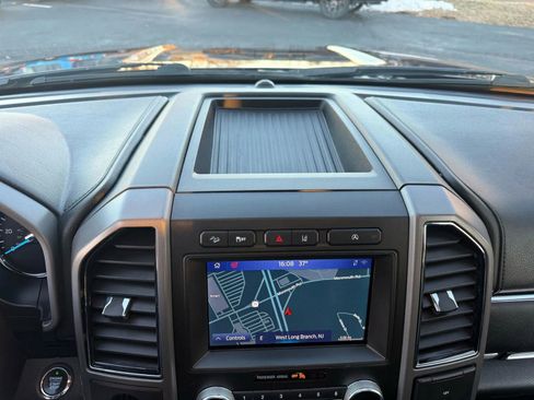 Used 2020 Ford Expedition Max XLT w/ Equipment Group 202A image 29