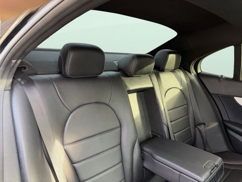 Used 2021 Mercedes-Benz C 300 Sedan image 32
