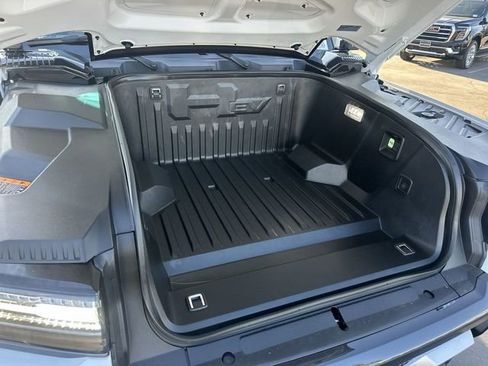 Used 2024 GMC Hummer EV 3X w/ Extreme Off-Road Package image 31