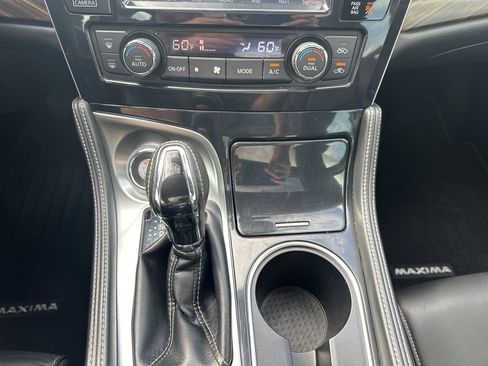 Used 2017 Nissan Maxima Platinum w/ Medallion Package image 20