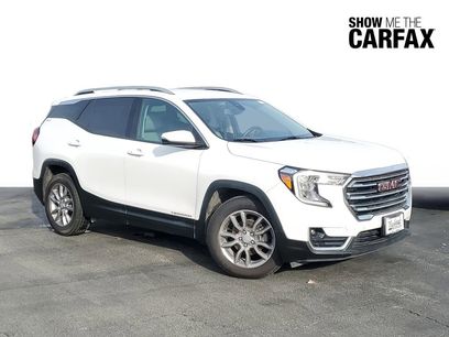 Used 2024 GMC Terrain SLT