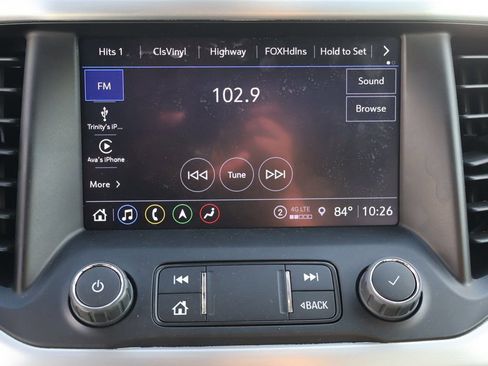 Used 2023 GMC Acadia SLT FWD image 54