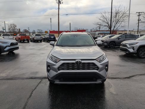Used 2019 Toyota RAV4 Limited w/ All Weather Liner Package image 3