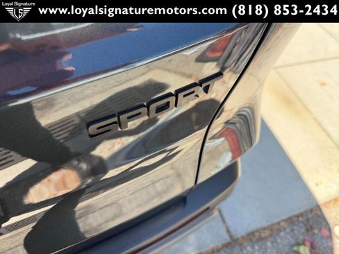 Used 2025 Honda CR-V Sport image 8