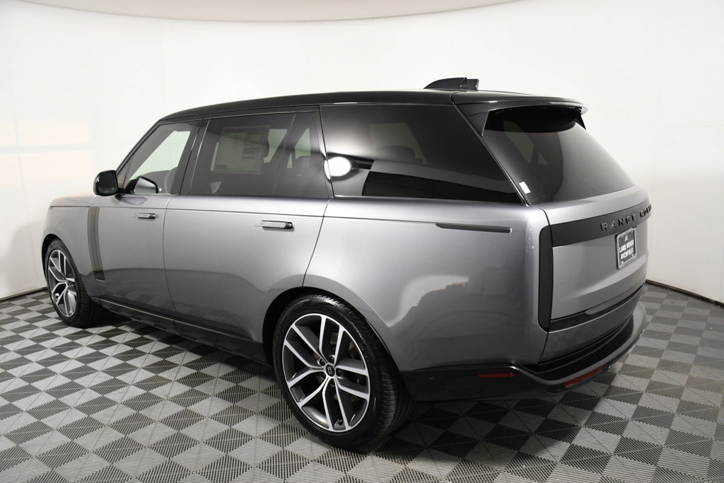New 2027 Land Rover Range Rover Long Wheelbase SE AWD/4WD image 3