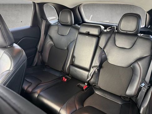 Used 2022 Jeep Cherokee Trailhawk w/ Sound & Nav Group image 22