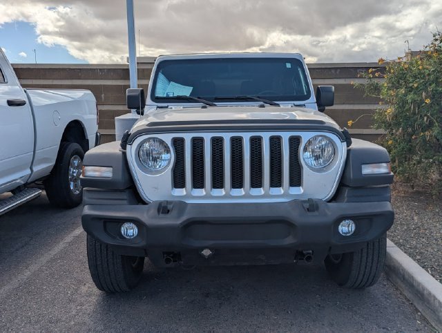Used 2023 Jeep Wrangler Sport AWD/4WD image 2