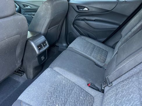 Used 2022 Chevrolet Equinox LT FWD image 11