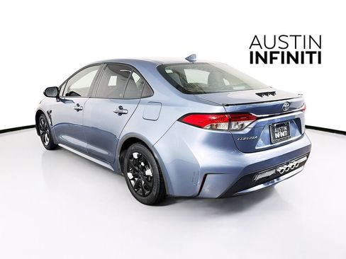 Used 2020 Toyota Corolla LE FWD image 5