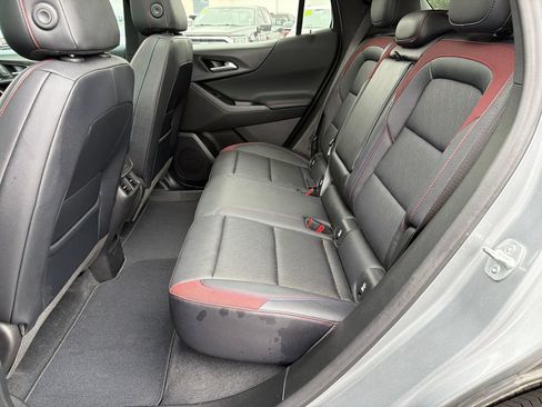 Used 2026 Chevrolet Equinox RS AWD/4WD image 18