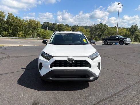 Used 2021 Toyota RAV4 LE w/ Carpet Mat Package (TMS) FWD image 3