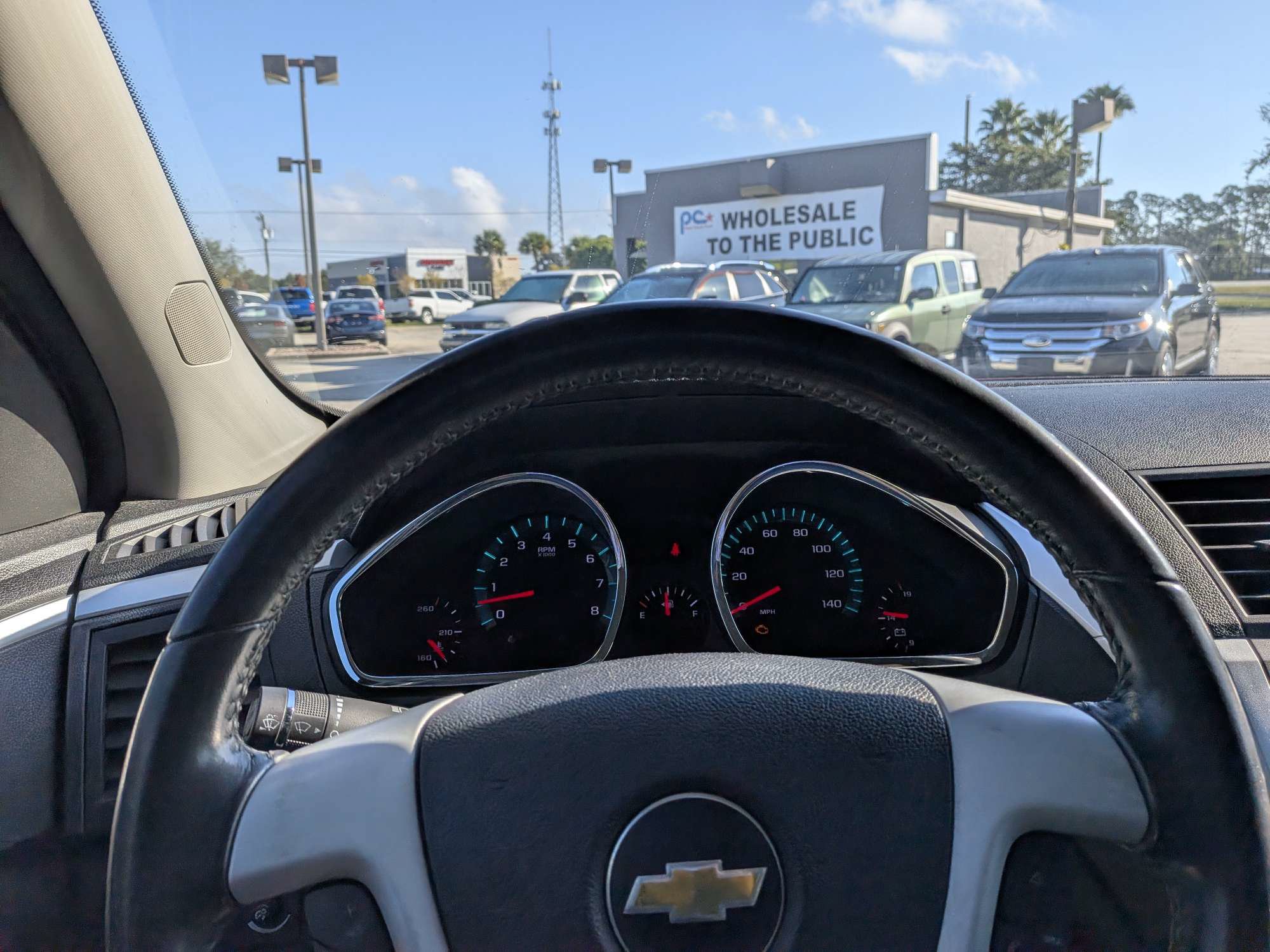 Used 2012 Chevrolet Traverse LT w/ LPO, 'HIT The Road' Package FWD image 28