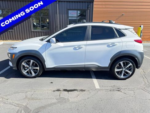 Used 2021 Hyundai Kona Limited AWD/4WD image 2