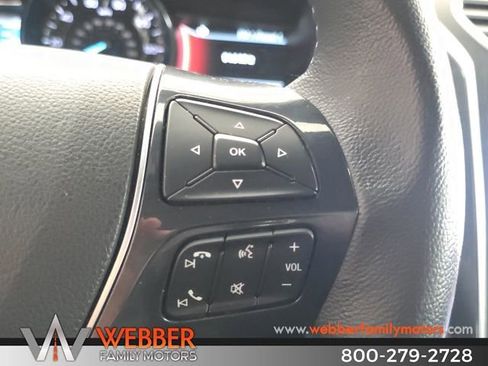 Used 2019 Ford Explorer Limited w/ Ford Safe & Smart Package image 37