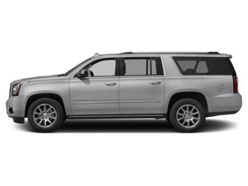 Used 2015 GMC Yukon XL Denali w/ Premium Package AWD/4WD image 6