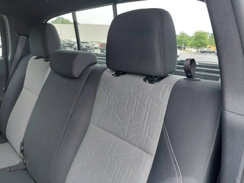 Used 2020 Toyota Tacoma 4x4 Double Cab image 15