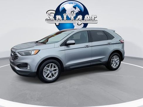 Used 2022 Ford Edge SEL w/ Convenience Package image 4