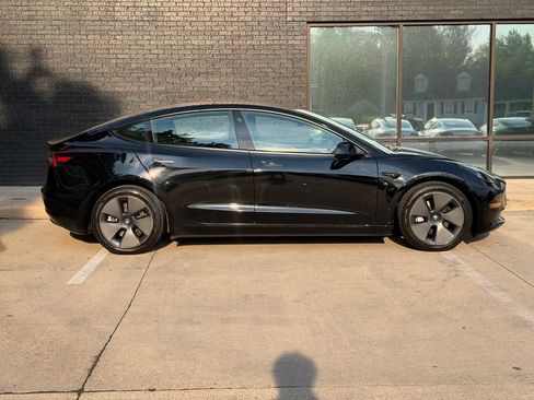 Used 2023 Tesla Model 3 Long Range AWD/4WD image 10
