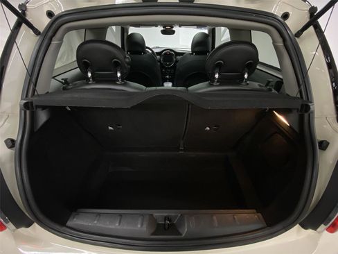 Used 2017 MINI Cooper S image 24