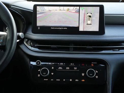 Certified 2023 INFINITI QX60 Luxe image 14