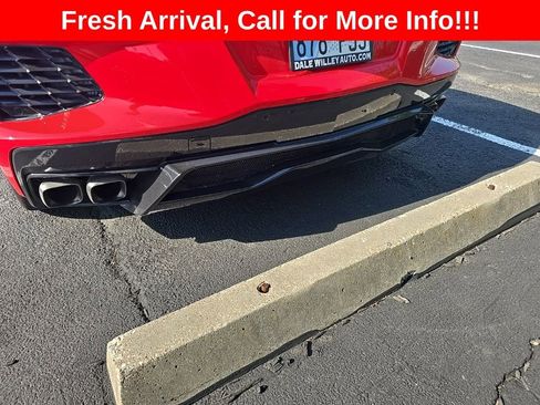 Used 2025 Chevrolet Corvette Stingray Coupe w/ 1LT RWD image 26
