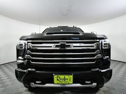 New 2026 Chevrolet Silverado 2500 High Country w/ Technology Package AWD/4WD image 7