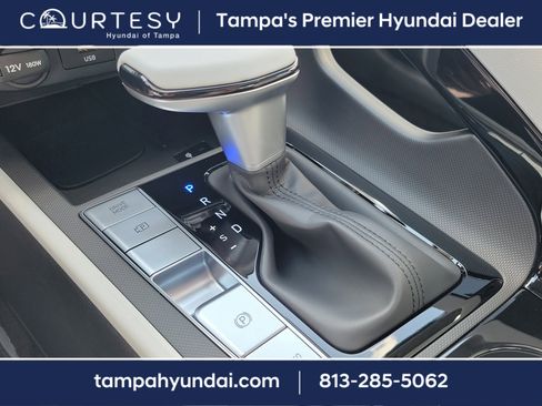 New 2026 Hyundai Elantra Limited image 32