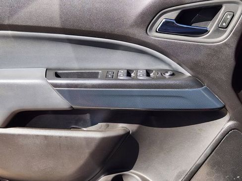 Used 2018 Chevrolet Colorado Z71 image 23