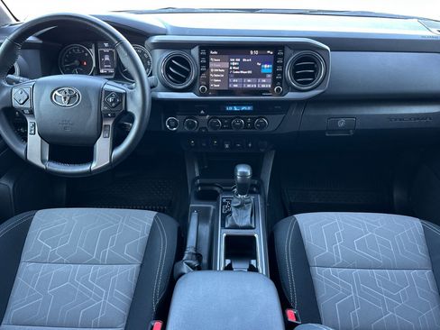 Certified 2023 Toyota Tacoma TRD Off-Road w/ Technology Package AWD/4WD image 13