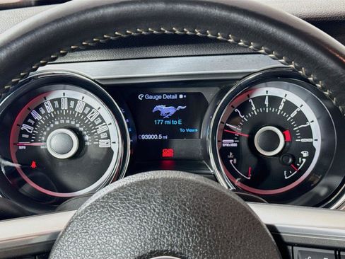 Used 2013 Ford Mustang Premium RWD image 17
