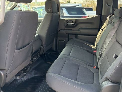 Used 2021 Chevrolet Silverado 1500 LT w/ Z71 Off-Road Package AWD/4WD image 12