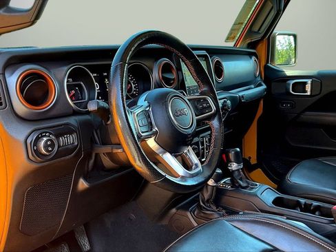 Used 2021 Jeep Gladiator Mojave AWD/4WD image 19