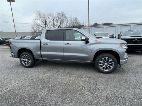 New 2026 Chevrolet Silverado 1500 LT image 2